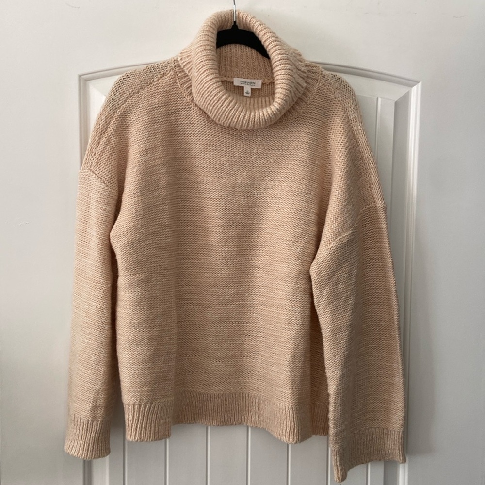 Camel knit Sweater
